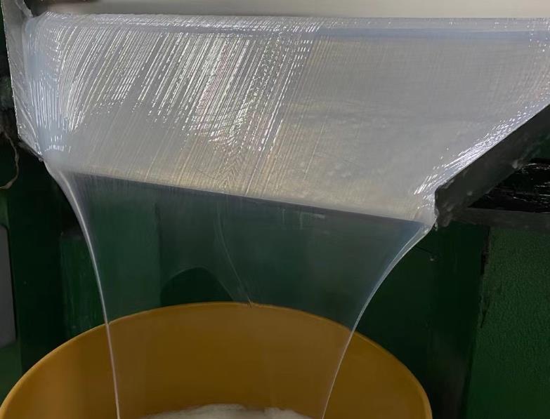 缩合型工业级液体硅胶操作流程简述